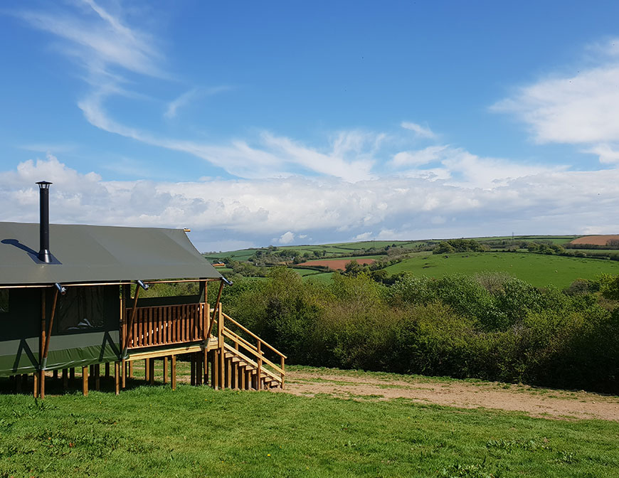 Brackenhill Glamping safari tent