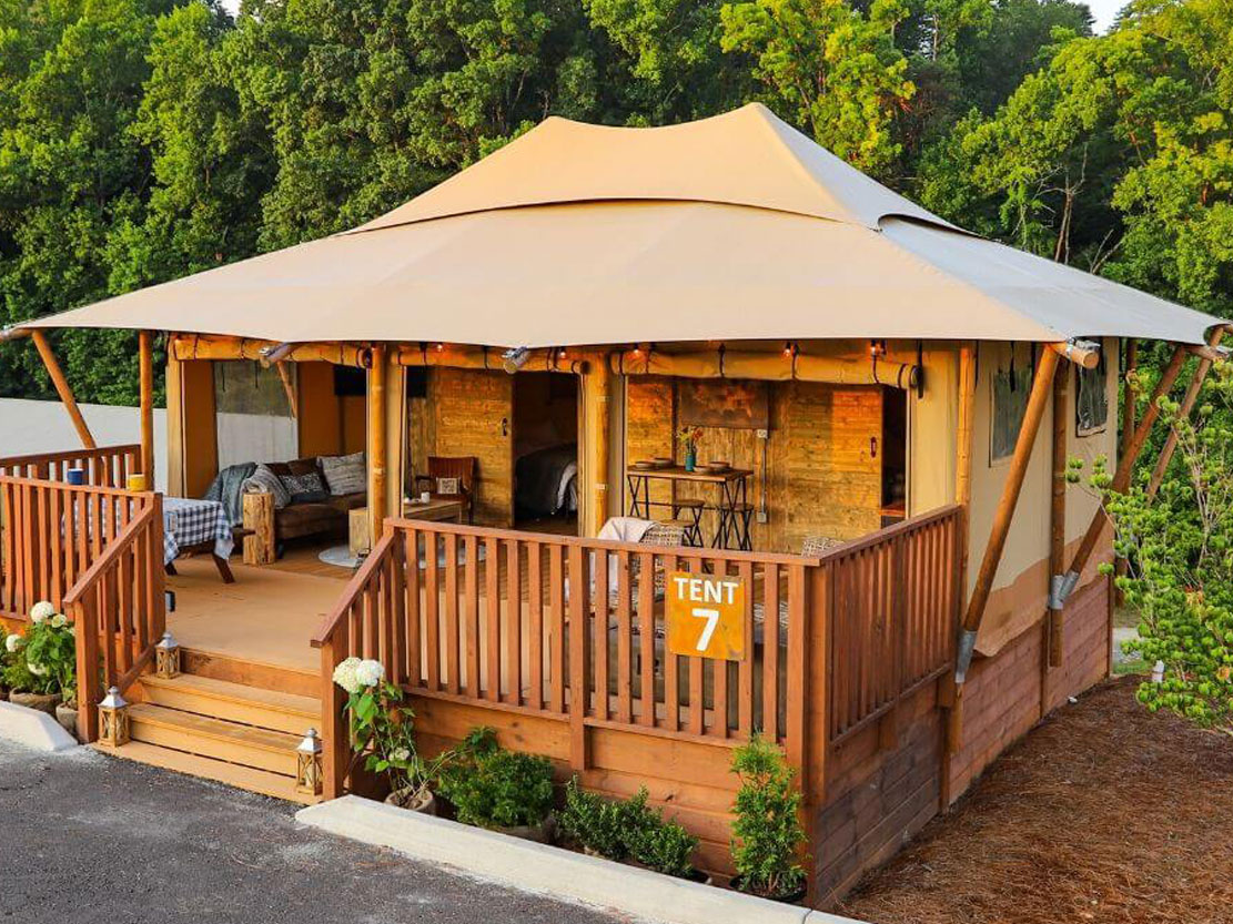 Luxury Retreat Lodge